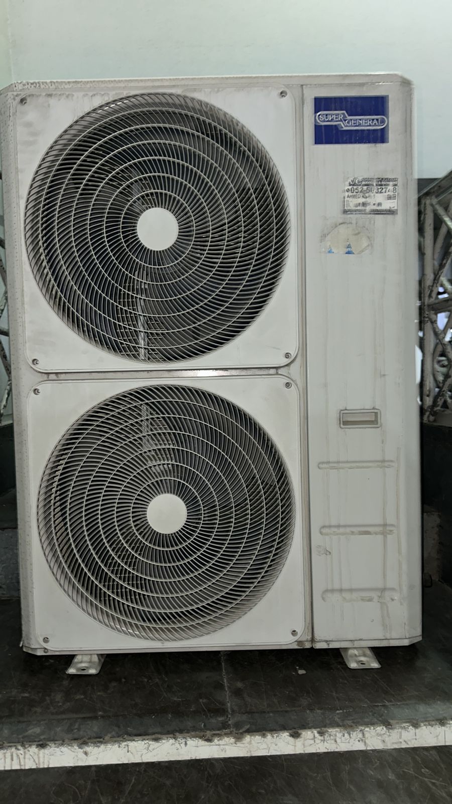 Scrap AC outdoor unit with compressor bought for cash in Dubai - dead and damaged units accepted